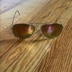 Aviator sunglasses